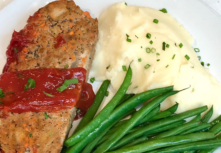 Old Fashioned Meatloaf Dinner