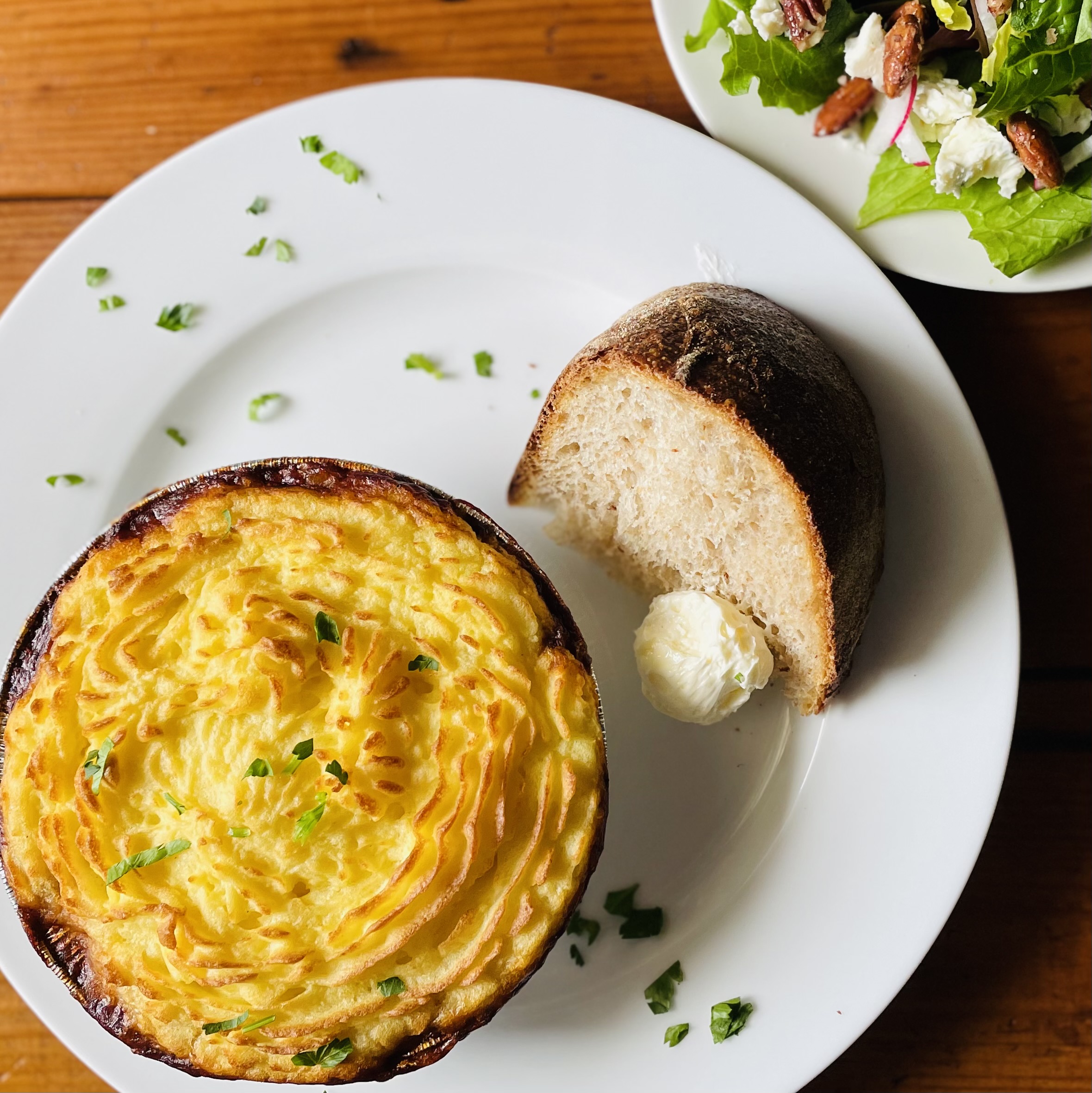 beef bourguignon pot pie
